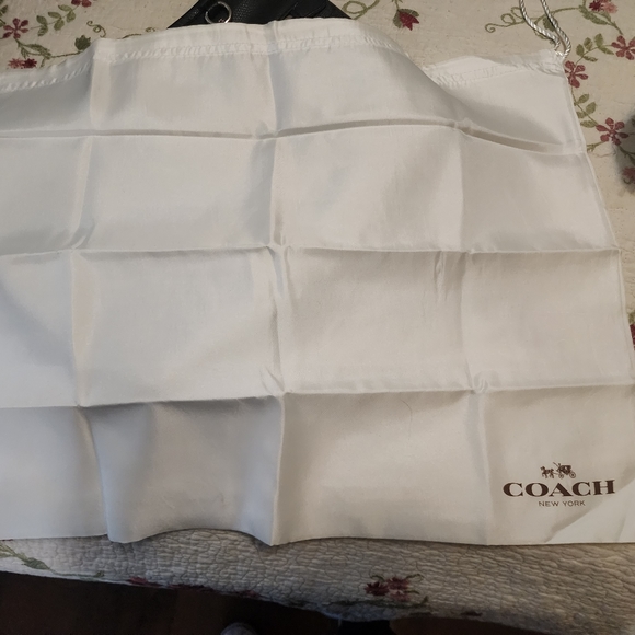 Coach bag NWOT - Picture 5 of 8